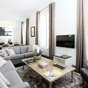  Apartment Livinparis - Luxury 3 Bedrooms Le Louvre I France